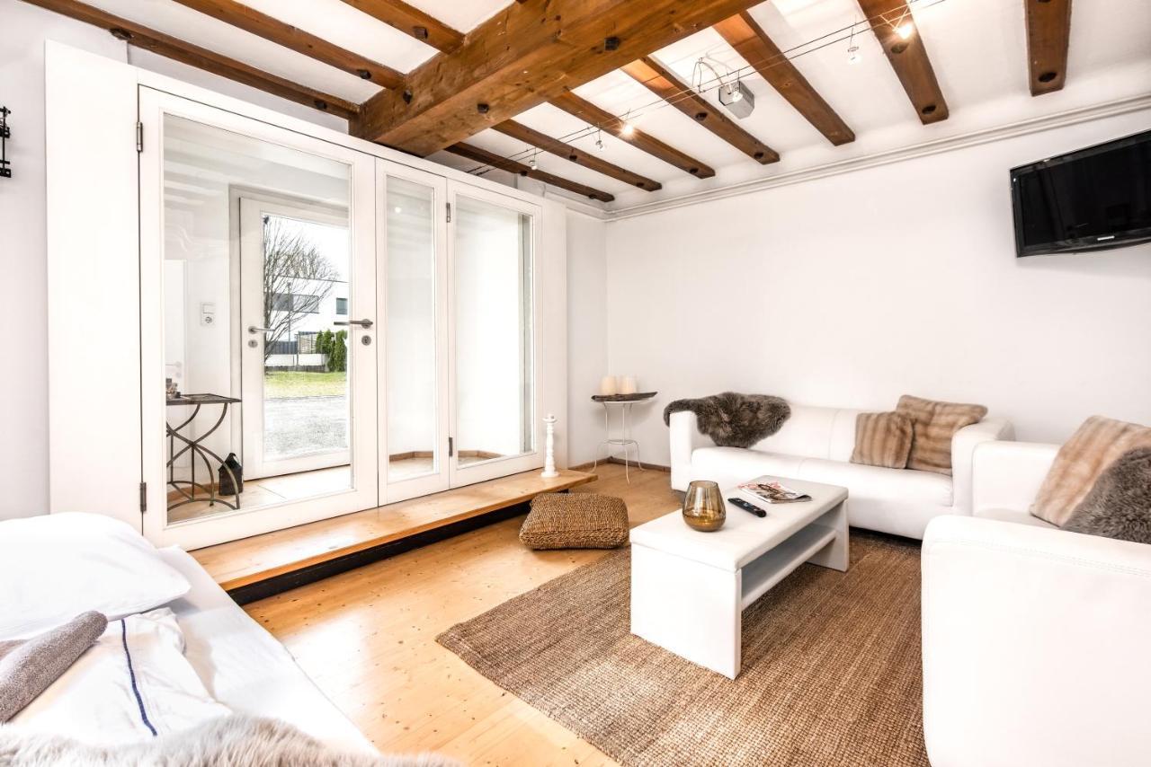Family Wellhouse Green Garden Direct In Salzburg, Sunny Big Garden, Up To 16 Pax, Bikes For Free, Bbq, Sunbeds, Parking For Free, 15 Min Sound Of Music Dış mekan fotoğraf