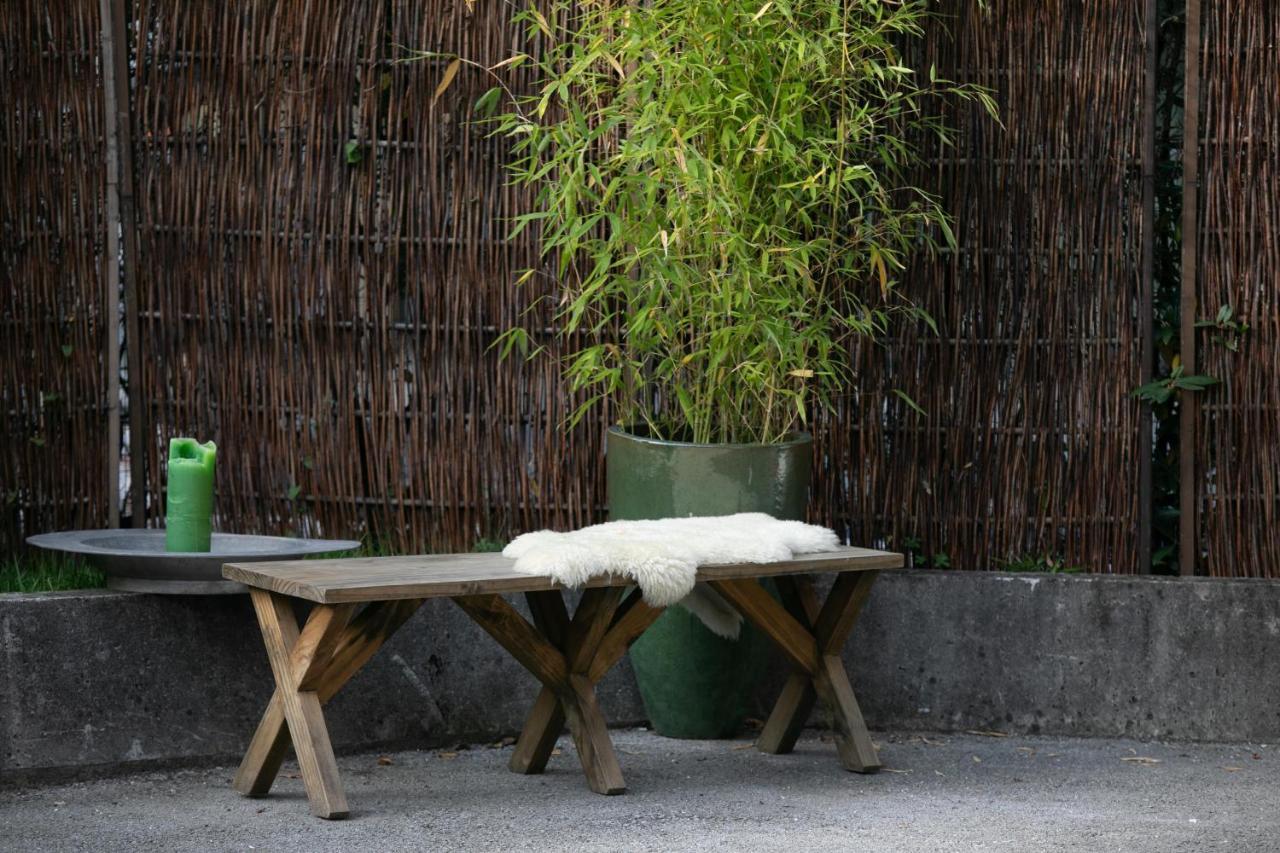 Family Wellhouse Green Garden Direct In Salzburg, Sunny Big Garden, Up To 16 Pax, Bikes For Free, Bbq, Sunbeds, Parking For Free, 15 Min Sound Of Music Dış mekan fotoğraf